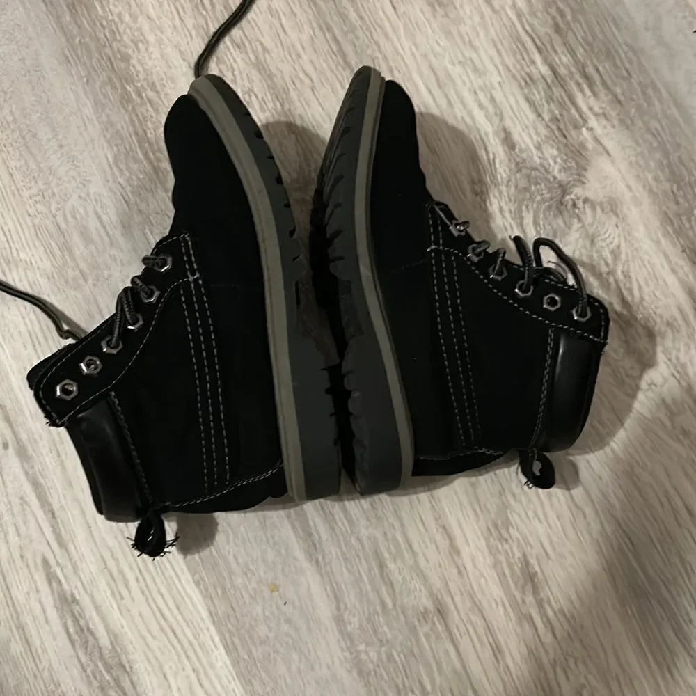 Eddie Bauer black boot size 1M preloved ❤️ - Picture 3 of 12